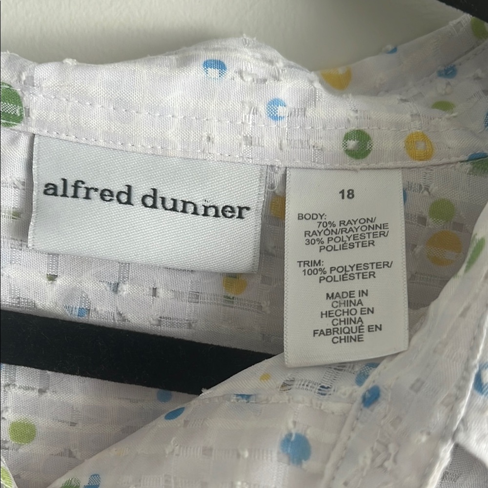 White Short Sleeve Button-Up Alfred Dunner Shirt - Picture 5 of 5